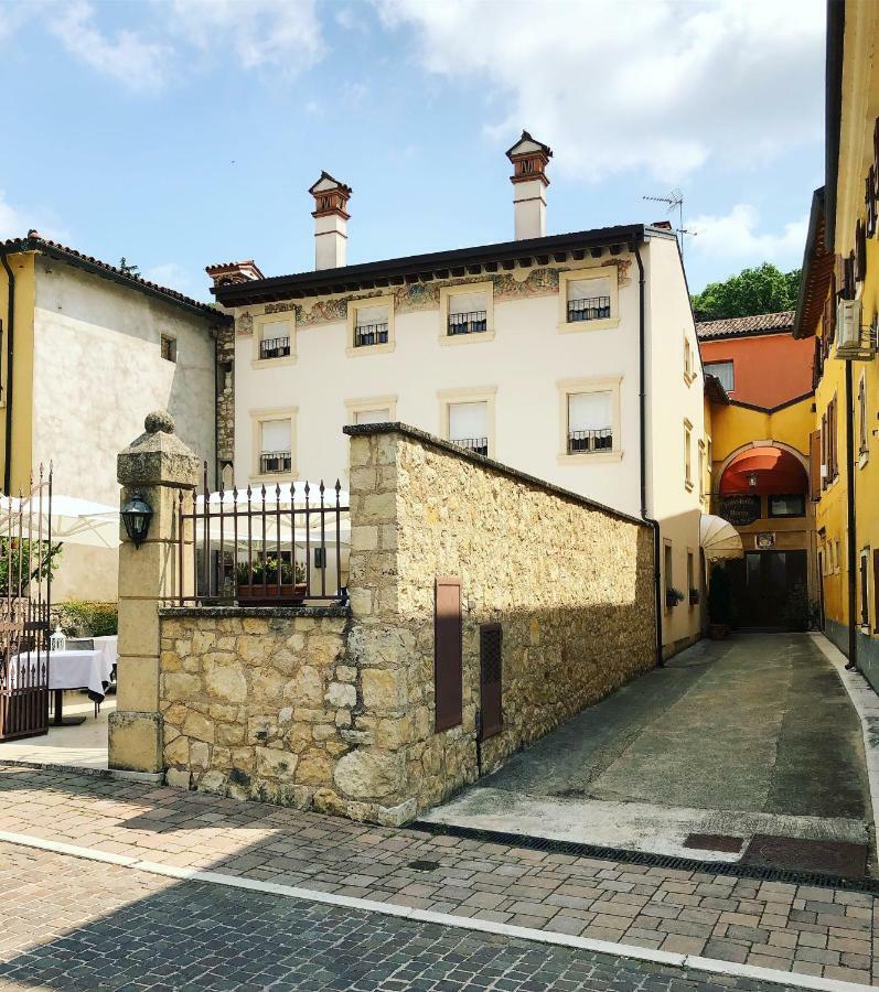 Locanda Lo Scudo Soave  Exterior photo